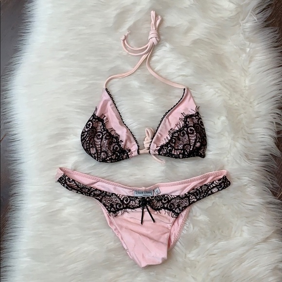 Beach Bunny Other - Beach Bunny pink lace bikini set M